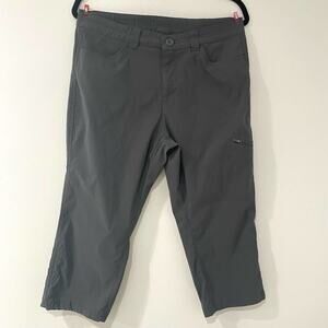 Eddie Bauer Gray Capri Women's 12 Hiking Outdoors Ca,ping Active Wear Pants